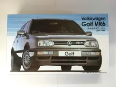 フジミ模型 ヴォルクスワーゲン ゴルフ 1/24スケールプラモデルのサムネイル