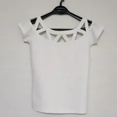 アンビー　ENVYM ネッククロス　白 半袖Tシャツのサムネイル
