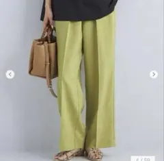 美品　ニーハイフレアパンツ　36