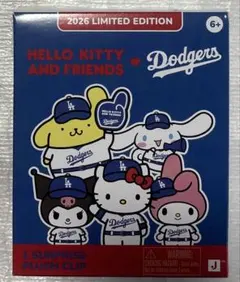 8/12配布 ハローキティー　ドジャース　バッグチャーム 8/12配布 ハローキティー ドジャース バッグチャーム - メルカリ