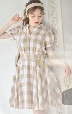 大きめリボンで主役気分に♪スキッパーギンガムチェックワンピース　ベージュ
