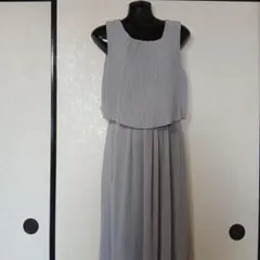 グレー ノースリーブ プリーツ ロングワンピースのサムネイル