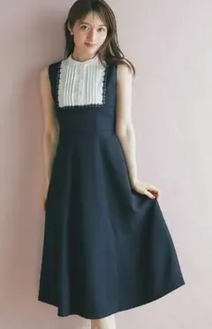 ヨークレース切替バックレースアップ配色ワンピース　ネイビー