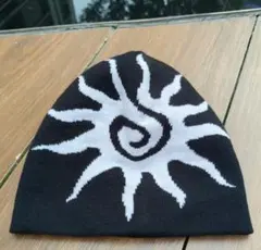 「破格」「一週間限定」、y2k.solビーニー