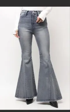 最安値★新品タグ付き★ハイウエストleg lengthフレアデニムパンツ S