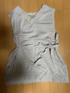マジェスティックレゴン ウエストリボン付きVネック ノースリーブニット