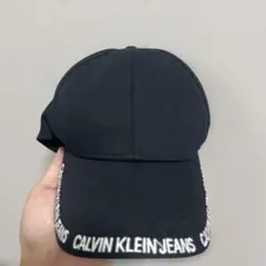 CALVIN KLEIN JEANS 黒 ベースボールキャップ返品不可