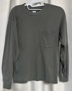 UNIQLO U長袖Tシャツ　オリーブ　150
