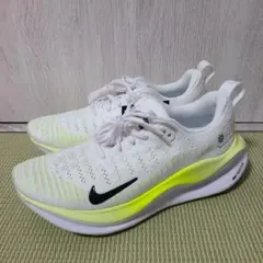 未使用☆ナイキ　リアクトX　インフィニティラン4　23cm