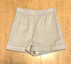 PAULE KA ポールカ ショートパンツ　ウール　ベージュのサムネイル