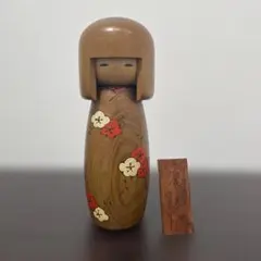 卯三郎こけし 木製 花模様