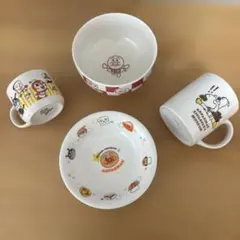 アンパンマン食器　4点セット