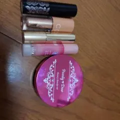 メイクまとめ売り　口紅、アイカラー、フェイスパウダー