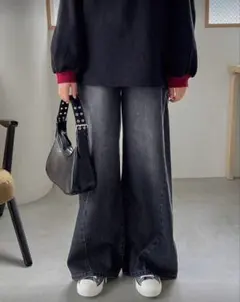 【新品】ブラックデニムワイドパンツ ゴムウエスト 黒 細見えズボン 春服