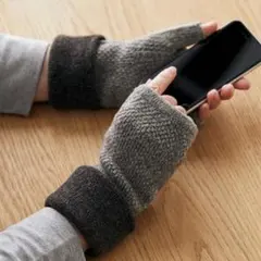 Item thumbnail for item 8fc8d3b2-d5b7-481c-a6cb-7583ea693910