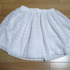 新品☆コムサイズム　白　インナーパンツ付き　レーススカート120㎝