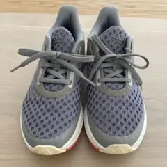 adidas 運動靴　21センチ