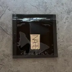 NARS ライトリフレクティングファンデーション 1ml サンプル02166のサムネイル