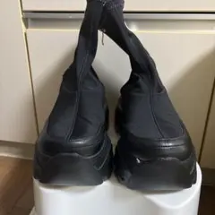 YOSUKE 厚底ブーツ ブラック