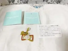 サマンサタバサ　ファスナー　チャーム　リボン　ハート　パール　赤