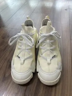 DIOR スニーカー ホワイトのサムネイル