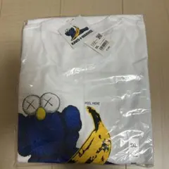 カウズ　ユニクロ　UT ホワイト