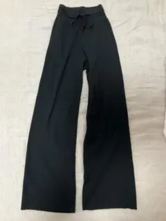 ユニクロ　ブラック ウォッシャブルニットリブパンツ　XSサイズ