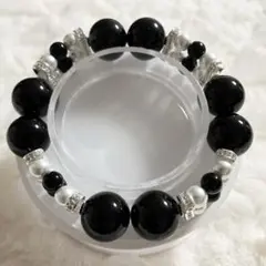 Item thumbnail for item 0a799c08-ec8b-4783-89dd-6d7dada43455