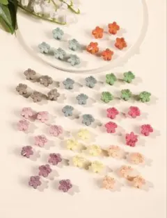 【まとめ買い➕100円‼️】髪飾り クリップ ヘアアクセサリー お花 パーティー