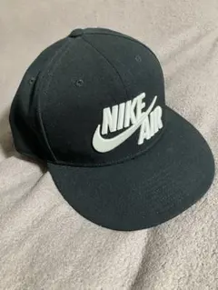 Nike Air 黒キャップ
