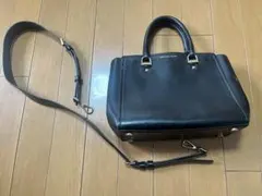 MICHAEL KORS ブラックショルダーバッグ