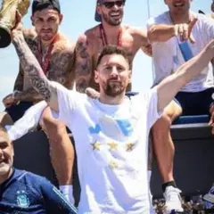 アルゼンチン代表　カタールW杯　優勝記念シャツ アルゼンチン代表 2022年 カタールW杯優勝記念シャツ 選手仕様 | Mercari