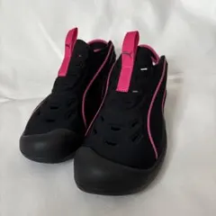 PUMA キッズ サンダル 19cm 黒 ピンク 水陸両用シューズ