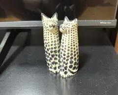 木彫り 猫 置物 2体セット 布張り　ゴールド　バティック柄　バリ島　特大 木彫り 猫 置物 2体セット 布張り ゴールド バティック柄 バリ島 特大