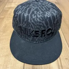 Nike F.C. レオパード柄キャップ
