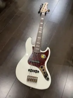 Item thumbnail for item bf68eda4-0188-4744-bee8-752cd48c3189