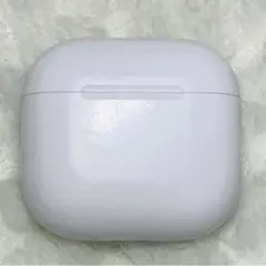 美品 AirPods 第4世代 ANCなし 充電ケース　6