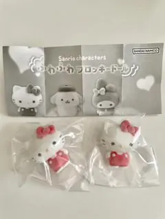 ふわふわフロッキードール　ハローキティ