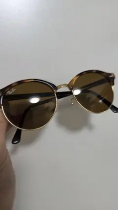 レイバン　RB4246