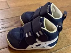 Item thumbnail for item 78c0ce21-2cdd-4bdd-a0d6-e1946bfa995f