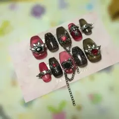 ジェルネイルチップ　地雷　赤＆黒マグネット　肉球　クロス　ハート　スタッツ