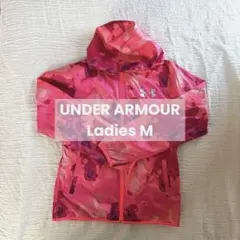 UNDER ARMOUR ウィンドブレーカー M ピンク カモフラ レディース