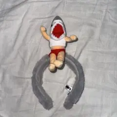 【美品】値下げ中 USJ ジョーズ カチューシャ サメ 人形付き ユニバ