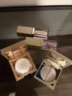 stila アイシャドウ ハイライト　4点まとめ売りのサムネイル