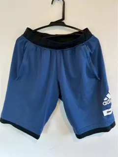adidas ハーフパンツ　150cm