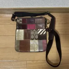 COACH コーチ シグネチャー パッチワーク キャンバス ショルダーバッグ