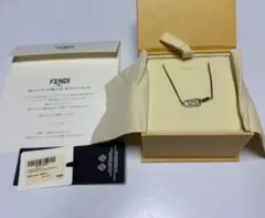 FENDI オーロック ネックレス シルバー
