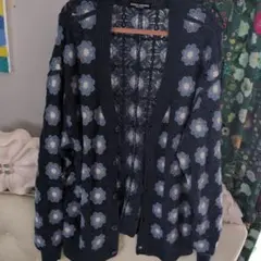 RODEO CROWNS WIDE BOWL 花柄クロッシェカーディガンのサムネイル