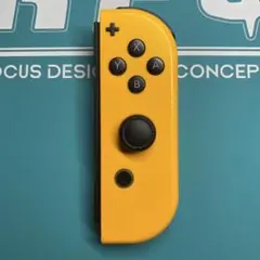 Joy-Con R イエロー　ストラップ付属