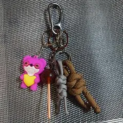 ハンドメイド　バックチャーム　じゃらじゃらキーホルダー　パラコード　ハロウィン